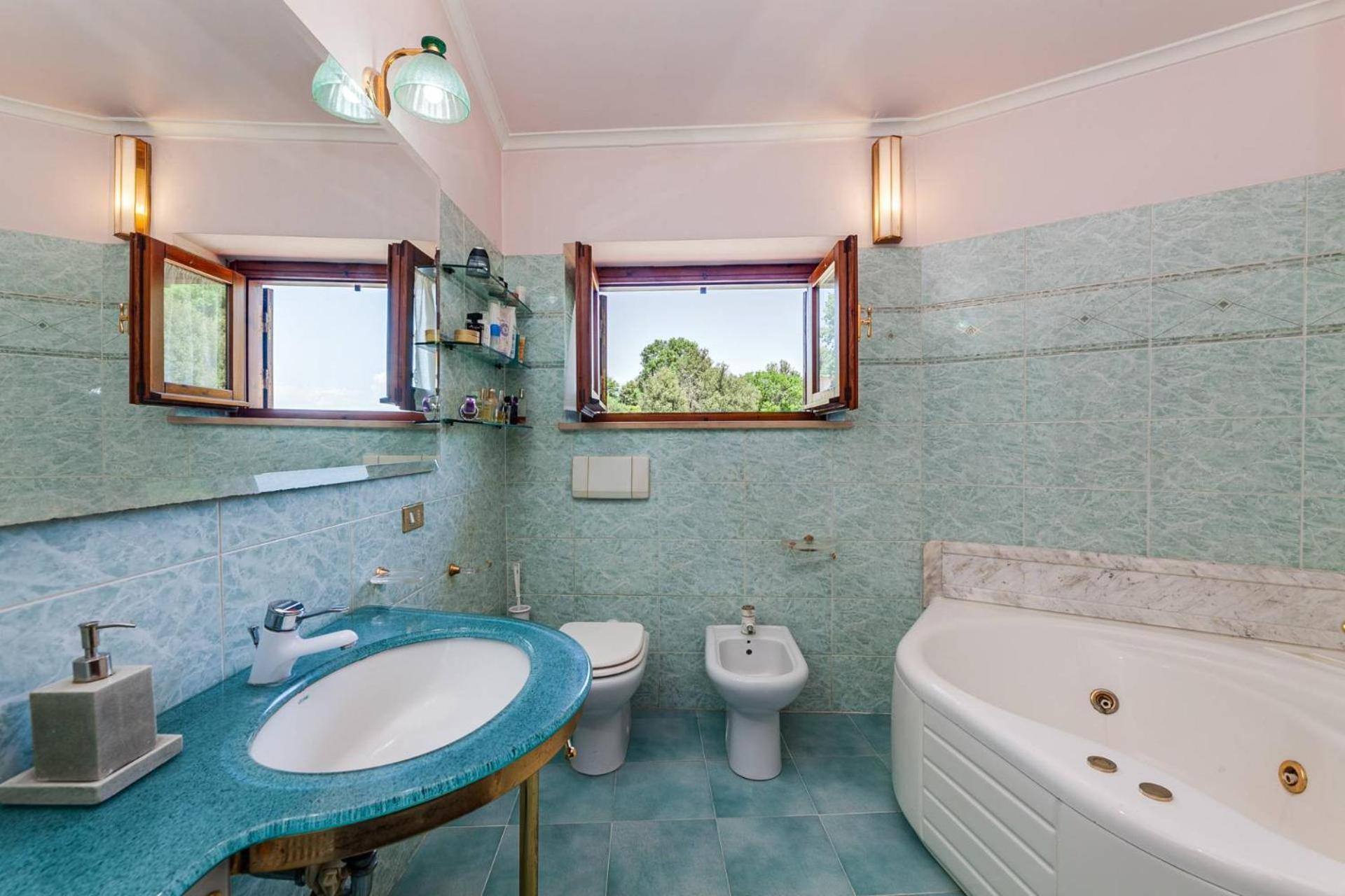 Villa Carolina - Piscina E Parco Panoramico كامباغنانو دي روما المظهر الخارجي الصورة